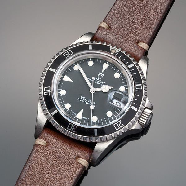 thumbnail - BW218_Tudor 79090 front.jpg